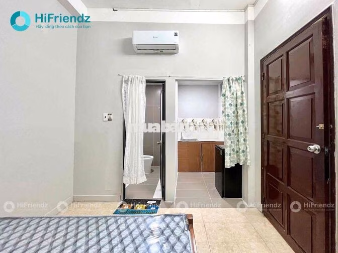 STUDIO FULL NỘI THẤT CÁCH ĐH BKU 2KM - UEH 1KM DI CHUYỂN TRUNG TÂM