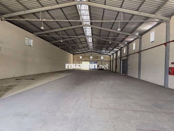 CHO THUÊ KHO,XƯỞNG 1200M² CÓ PCCC, Đ XE CÔNG KCN TÂN BÌNH