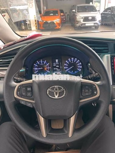 Toyota Innova 2.0G 2018 / Giá thương lượng