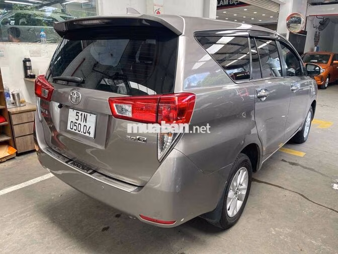 Toyota Innova 2.0G 2018 / Giá thương lượng