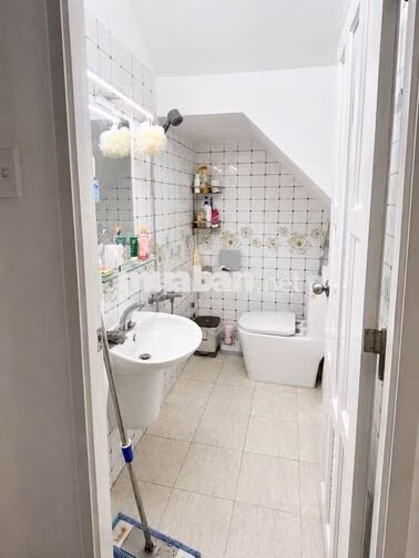 CHÍNH CHỦ CHO THUÊ PHÒNG RIÊNG FULL NỘI THẤT – WC RIÊNG – TÂN BÌNH