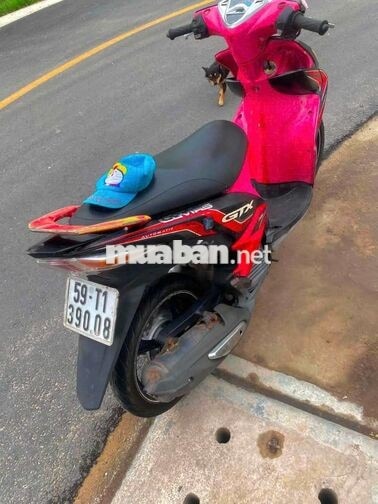 Yamaha Luvias Tự động Đỏ đen