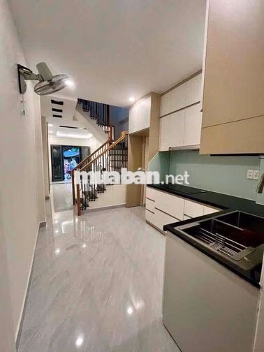 Nhà phố đẹp hxh dg Vũ Huy Tấn, 4pn 3wc - Bình Thạnh