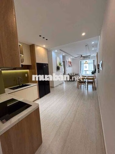 cho thuê SKY GARDEN 3 3PN2WC 81m2 phú mỹ hưng chỉ 18tr/tháng
