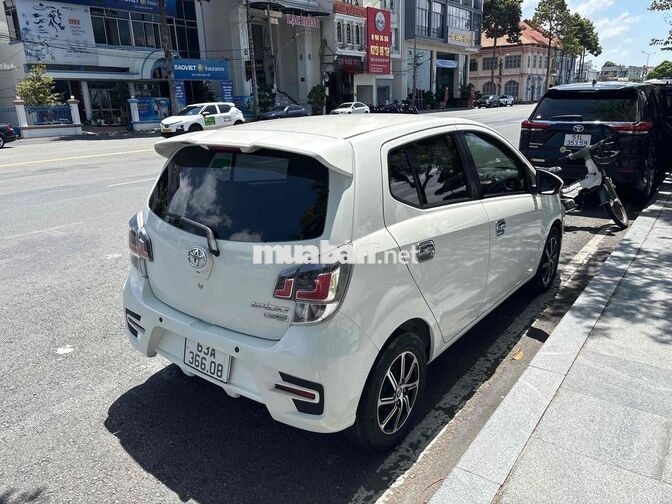 Toyota Wigo 1.2 G 2021 Trắng giá 285 tr
