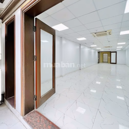 CHO THUÊ NHÀ MẶT PHỐ QUÁN SỨ 100M X 5 TẦNG MẶT TIỀN 7M GIÁ THUÊ 90TR