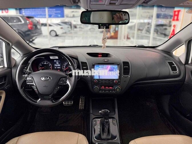 KIA CERATO 2.0L SX 2016 Trắng 10 vạn km