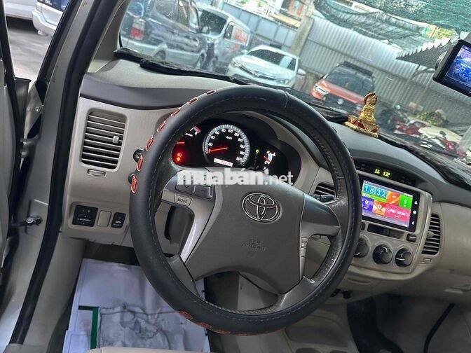 Toyota Innova 2014 Bạc Tự động Việt Nam
