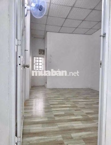 nhà nguyên căn gần ngã tư bình thái 2 phòng ngủ, 2 nhà vệ sinh