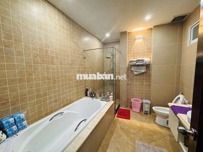 CHO THUÊ BIỆT THỰ NAM THÔNG QUẬN 7, 5PN FULL NT, HẦM 4 LẦU 70 TRỆU/ TH