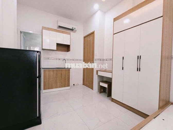 Phòng Ban Công máy giặc riêng Cao Thắng Quận 10 Gần Chung Cư Hà Đô