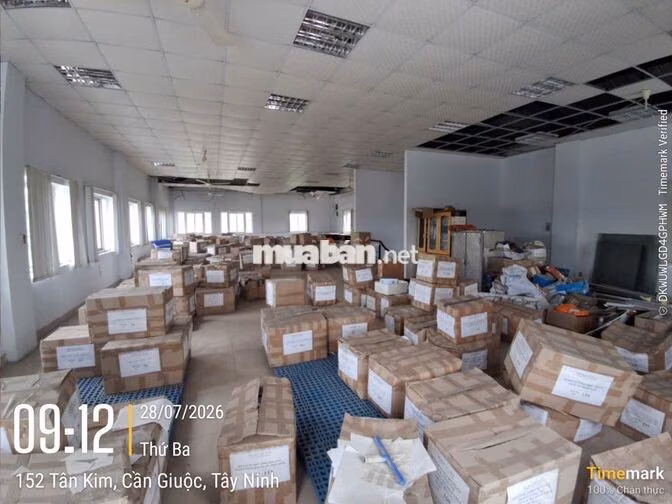Chính chủ cho thuê 400m2 văn phòng tại KCN Tân Kim