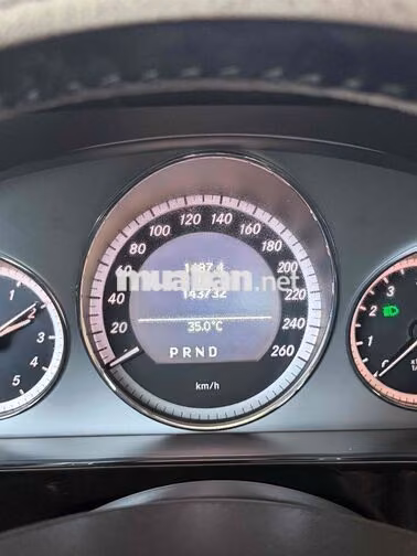 Mercedes-Benz E250 CGI 2009 Nâu đậm