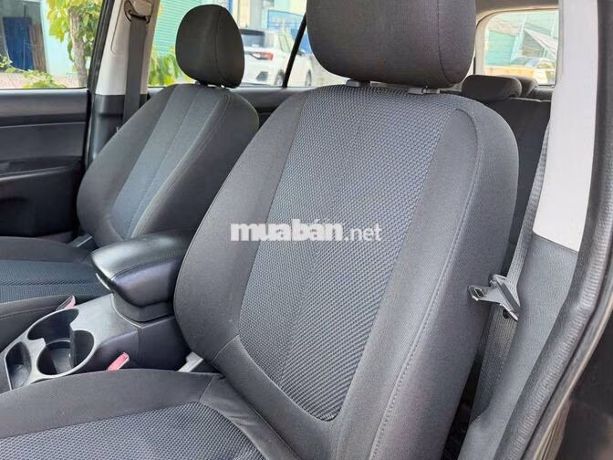Kia Carens SX 2009 Tự động Đen 7 chỗ