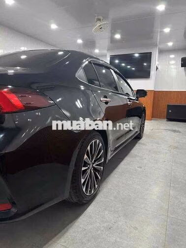 Toyota Corolla Altis V 2025 4300 km Đen