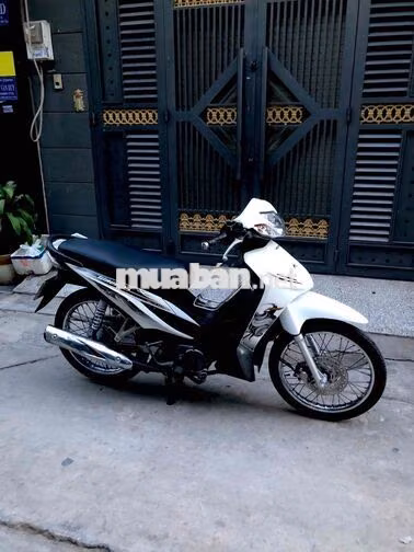Honda Wave S 2013 Trắng máy zin cv + cccd chủ xe