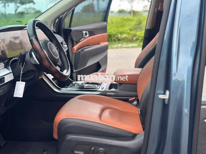 Kia Carnival 7s 2024 Diesel Tự động 8 cấp Trắng