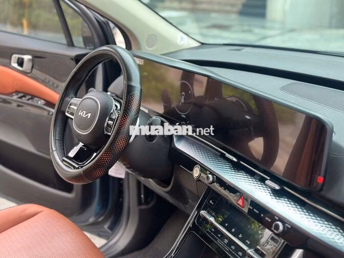 Kia Carnival 7s 2024 Diesel Tự động 8 cấp Trắng