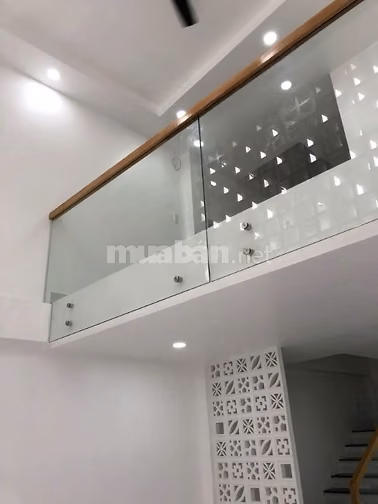 CĂN 1: CHO THUÊ NHÀ HẺM 4M (XH) LÊ VĂN SỸ, P.2, Q.3, 12TR.