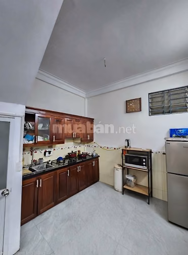 Chính chủ cho thuê nhà ngõ 243 Nam Dư, Lĩnh Năm, Hà Nội 