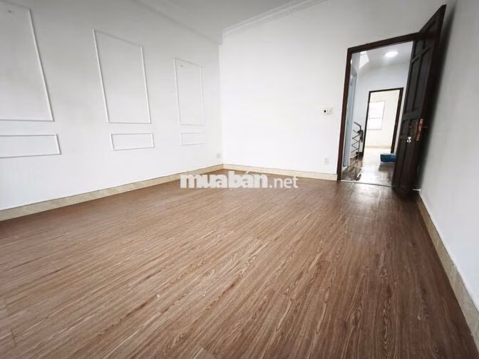 Nhà Nguyên Căn Hẻm Xe Hơi Đường Ông Ích Khiêm - 4PN 3WC - 4x15m