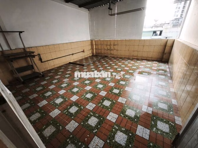 Nhà Nguyên Căn Hẻm Xe Hơi Đường Ông Ích Khiêm - 4PN 3WC - 4x15m