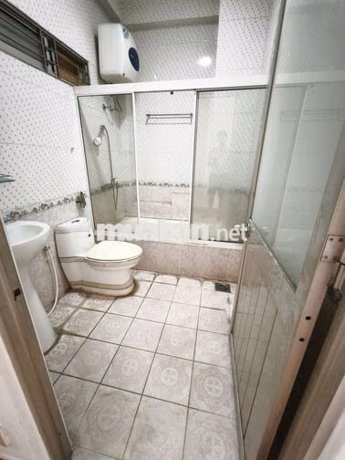 Nhà Nguyên Căn Hẻm Xe Hơi Đường Ông Ích Khiêm - 4PN 3WC - 4x15m