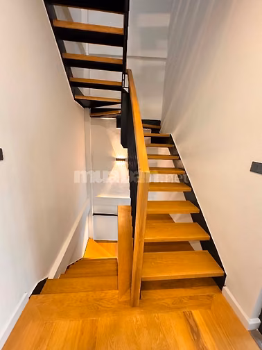 Bán nhà 5 tầng lô góc mặt phố Âu Cơ, số lẻ phía Hồ Tây, sàn 34m - 22,5