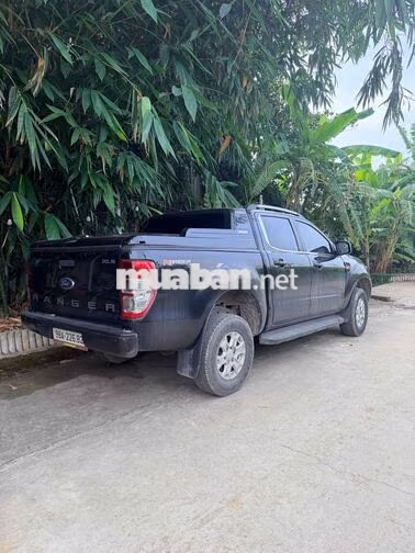 Ford Ranger XLS 2016 1 cầu Số sàn Đen