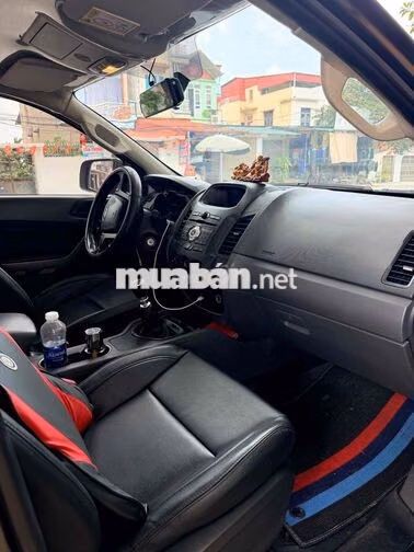 Ford Ranger XLS 2016 1 cầu Số sàn Đen