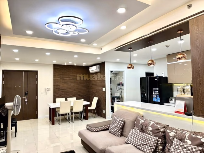 Chính chủ cần bán căn hộ Sao Mai, 2PN, nội thất cao cấp, nhà mới, SHR