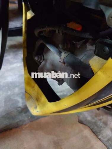 Suzuki Axelo 2015 Đen Vàng côn tay
