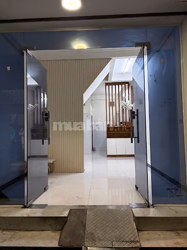 Nhà hẻm xe VF3, 1 trệt 2 lầu kiên cố, khu an ninh