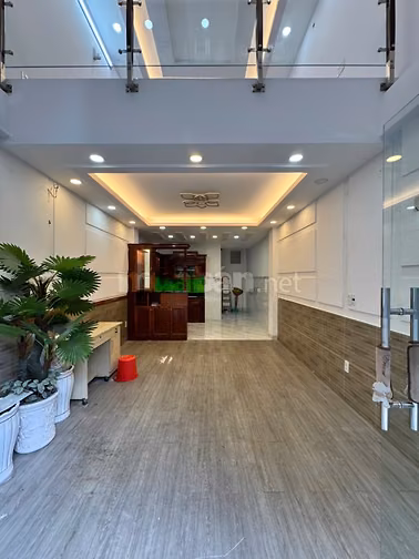 XE HƠI VÔ NHÀ - CÁCH MT 1 CĂN - KHU CAO TẦNG DÂN TRÍ CAO 