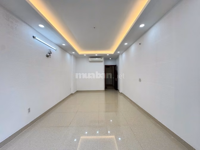 XE HƠI VÔ NHÀ - CÁCH MT 1 CĂN - KHU CAO TẦNG DÂN TRÍ CAO 
