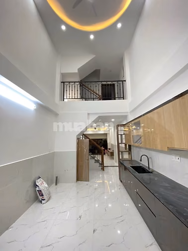 Hẻm Xe Hơi Đỗ Cửa - TT Bình Thạnh - Nhà 5 Tầng 