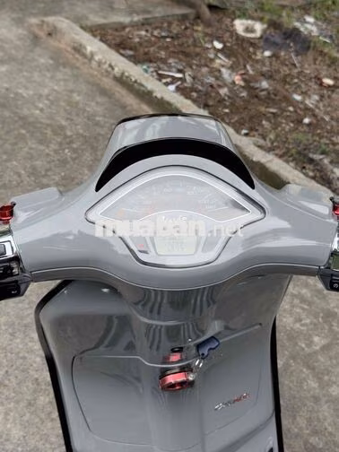 Vespa Sprint iGet ABS 2022 BSTP 9chủ