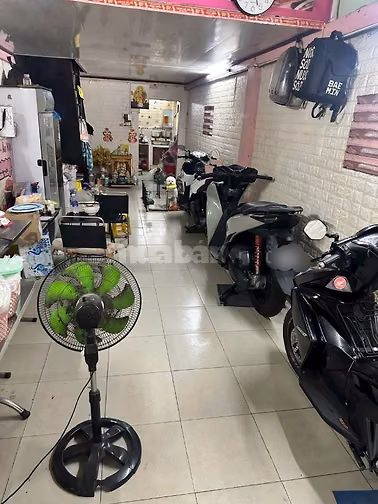 Nhà mặt tiền đường Gia Phú, p3 quận 6
