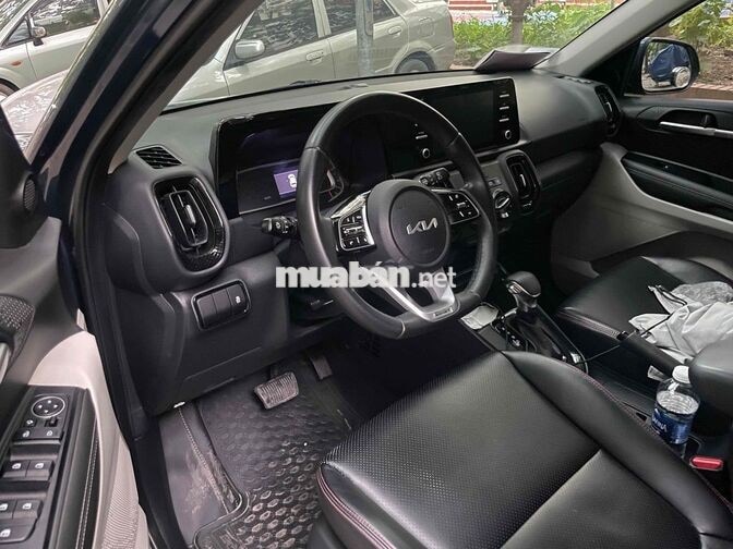 Kia Sonet Tiêu chuẩn Xanh 70000 km