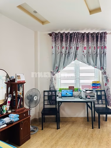 Phòng Đẹp Bình Thạnh Có Ban Công – Full Nội Thất – Xách Vali Vào Ở Nga