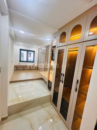 CĂN 1: CHO THUÊ NHÀ HẺM 4,5M(XH) HỒ THỊ KỶ, P.1, Q.10, 10TR.