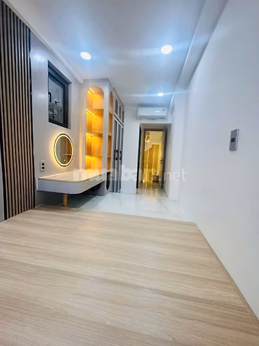 CĂN 1: CHO THUÊ NHÀ HẺM 4,5M(XH) HỒ THỊ KỶ, P.1, Q.10, 10TR.