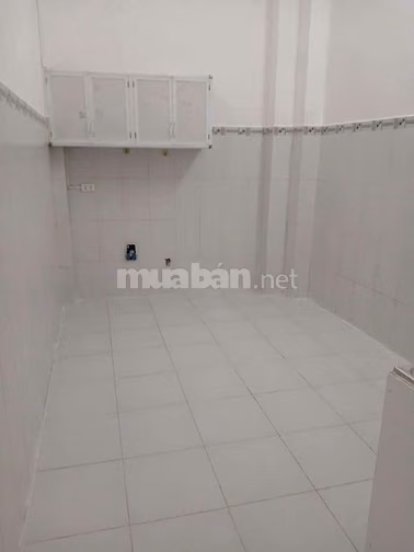 CĂN 1: CHO THUÊ NHÀ HẺM 4,5M(XH) HỒ THỊ KỶ, P.1, Q.10, 10TR.