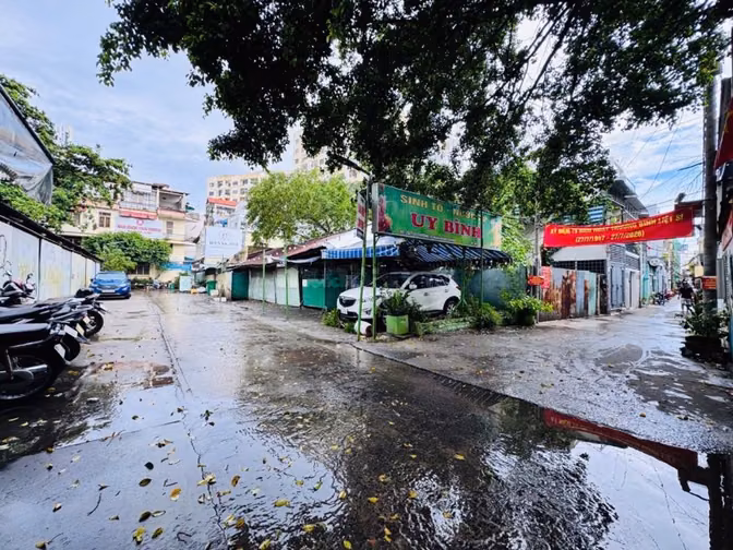 VỊ TRÍ VIP!!! ⭐️Nhà 2 lầu hẻm xe hơi D5 ngay Đại học Ngoại Thương, P25