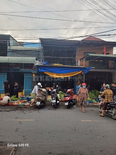 Bán nhà mặt tiền 499m2 - Đường Nguyễn Bình Khiêm - Dĩ An - Bình Dương