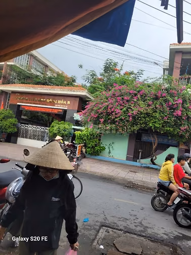 Bán nhà mặt tiền 499m2 - Đường Nguyễn Bình Khiêm - Dĩ An - Bình Dương