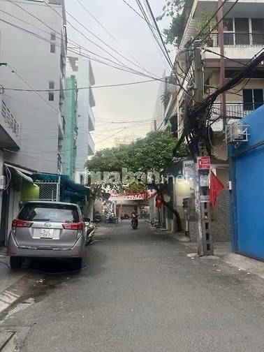 Gấp bán 9ty2 chính chủ liên hệ Huyền 24/7 chuyên nhà phố 