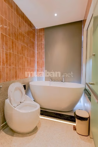 ⭐️TOÀ KHÁCH SẠN SIÊU VIP, thu nhập 120 triệu/tháng!!! 📍Góc 2 Mặt tiền