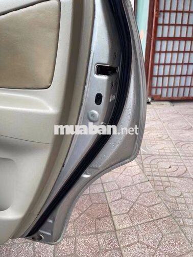 Toyota Innova 2008 Bạc