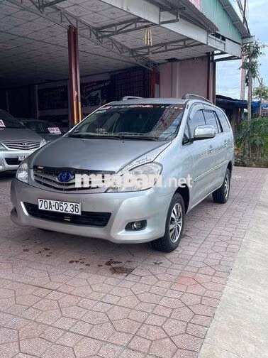 Toyota Innova 2008 Bạc